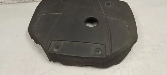Volvo S90, V90 Engine cover (trim) 31657646