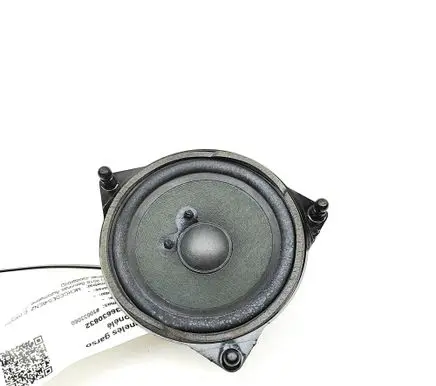 Mercedes-Benz C W205 Panel speaker A2228200202