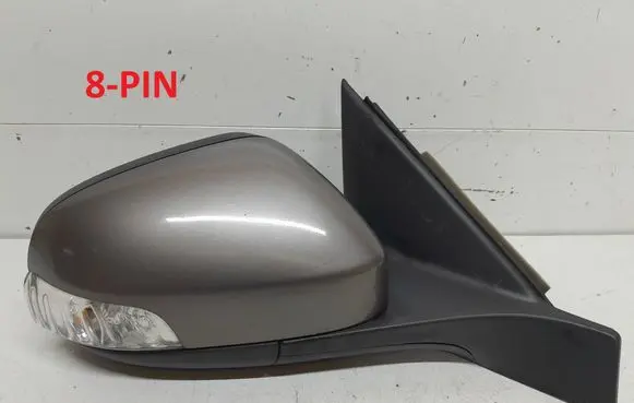 Volvo V70 Front door electric wing mirror 