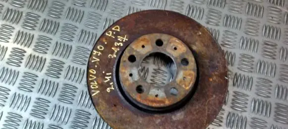 Volvo V70 Front brake disc