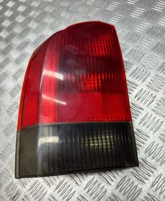 Volvo V70 Rear/tail lights 9154497 9154501