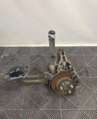 Toyota C-HR I Rear wheel hub spindle/knuckle 
