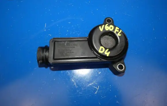 Volvo V60 Oil sump strainer pipe 31321050