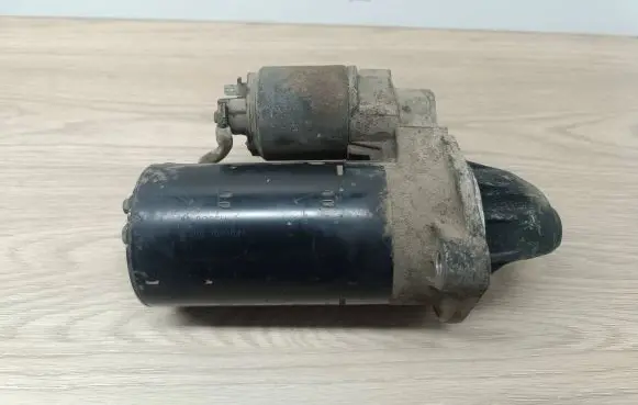 Volvo V70 Starter motor 0001109041 9642213021