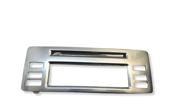 Volvo XC70 Radio/GPS head unit trim 30643648