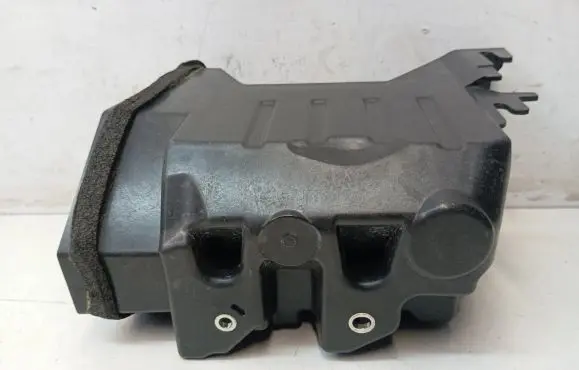 Volvo XC60 Battery box tray 31651454