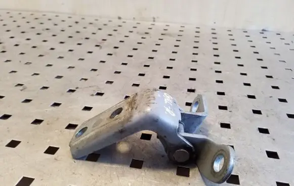 Toyota Corolla E120 E130 Rear door lower hinge