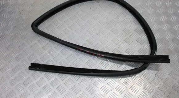 Volkswagen Transporter - Caravelle T4 Front door rubber seal 