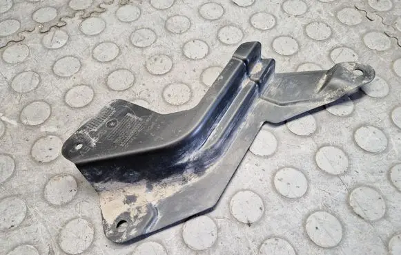 BMW i4 Other under body part 9477999