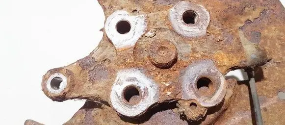 Mazda 6 Stub axle 