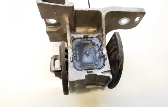 Peugeot 607 Engine mount bracket 326c72