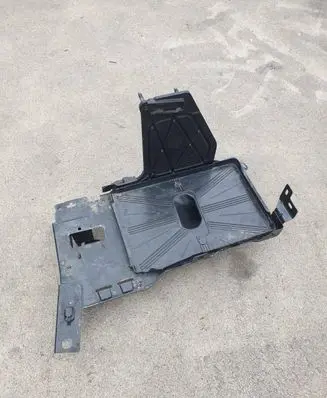 Battery bracket