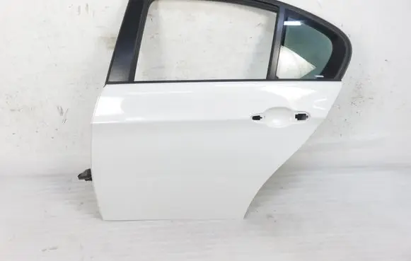BMW 3 E90 E91 Rear door 