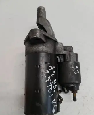 Audi A4 S4 B5 8D Starter motor 1005821953