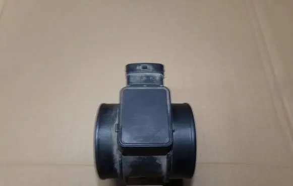 Opel Vectra C Mass air flow meter 24404016