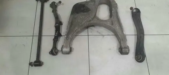 Mercedes-Benz ML W166 Rear upper control arm/wishbone A1663500906