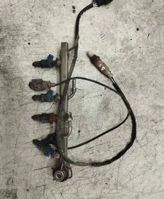 Volkswagen PASSAT B5 Fuel main line pipe 050133681A