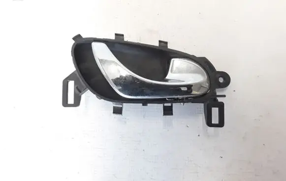 Renault Kadjar Rear door interior handle 806704EA1A