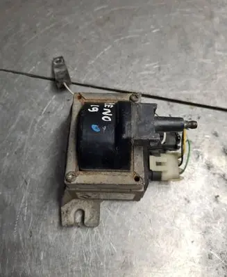 Renault 19 High voltage ignition coil 7700860482 A3G150852