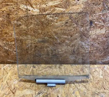 Mercedes-Benz 190 W201 Rear door window glass