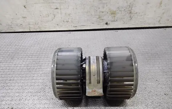 Audi A8 S8 D2 4D Heater fan/blower 4D0959101