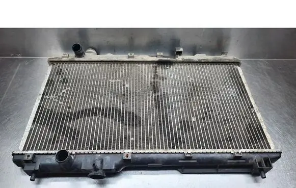 Honda CR-V Coolant radiator