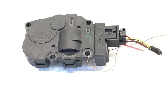BMW 2 F45 EFB492