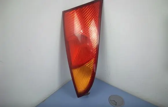Ford Focus Rear/tail lights XS4X13404AC 0374D