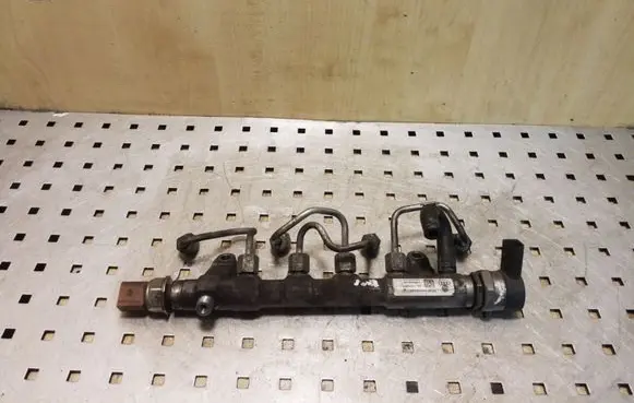 Skoda Superb B6 (3T) Fuel main line pipe 03L130089P