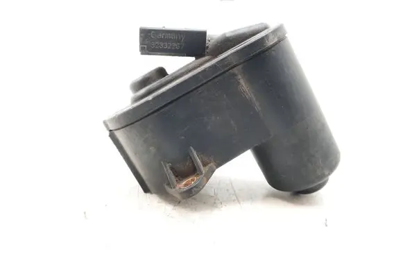 Volkswagen PASSAT CC Hand brake/parking brake motor 32332267