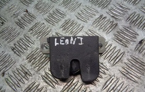 Seat Leon (1M) Tailgate exterior lock 6L6827505A
