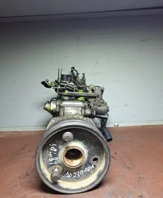 Ford Mondeo MK I Fuel injection high pressure pump 8443B996E 413925 GMF