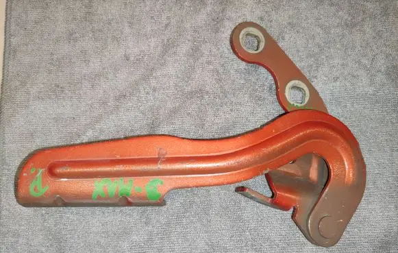 Ford B-MAX Engine bonnet/hood hinges AV1116801AA