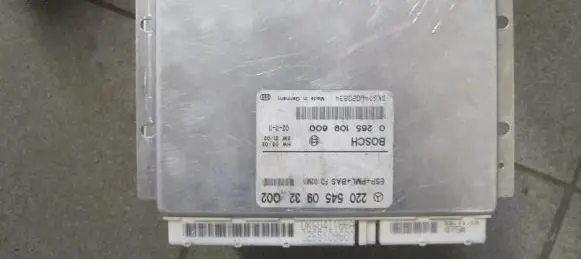 Mercedes-Benz S W220 ESP (stability system) control unit 2205450932 0265109600
