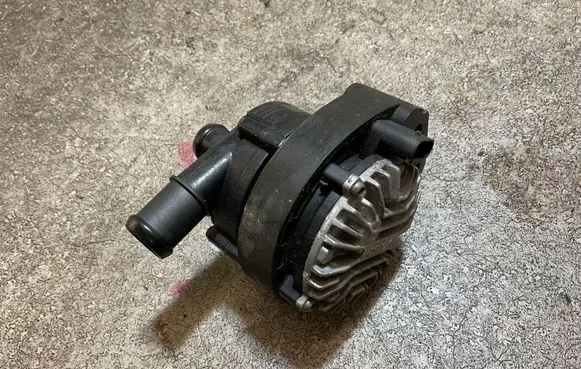 MG MG4 ev Electric auxiliary coolant/water pump 039202451H 11235781 230527F