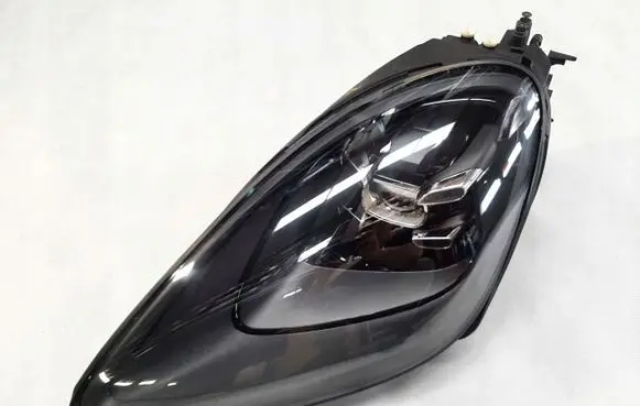 Porsche Cayenne (9Y0 9Y3) Headlight/headlamp 9Y0941031J