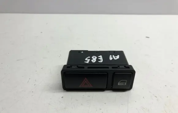 BMW Z4 E85 E86 Hazard light switch 8368920