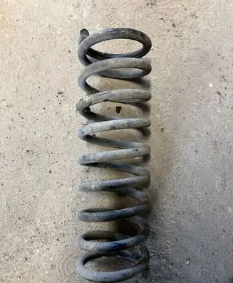 Jeep Grand Cherokee (WJ) Front coil spring