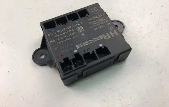 Mercedes-Benz C W204 Other control units/modules A2189009704
