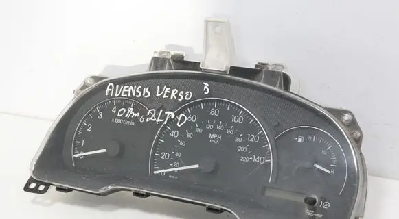 Toyota Avensis Verso Speedometer (instrument cluster) 8380044540 1575104670