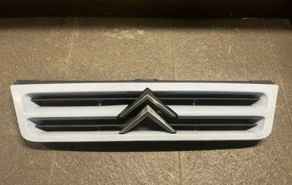 Citroen Jumper Front bumper lower grill 1304699070