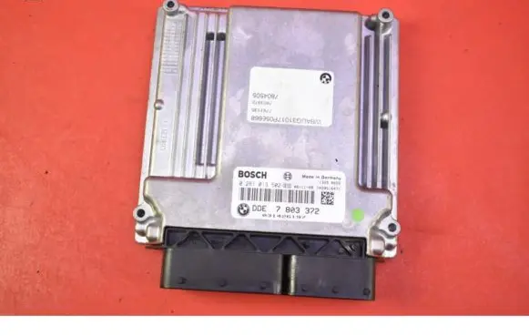 BMW 1 E81 E87 Engine control unit/module ECU DDE7803372