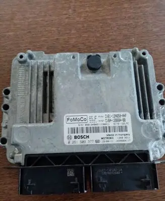 Ford Focus Engine control unit/module 0261S09377 CV6112A650ANF CV6A12B684BB