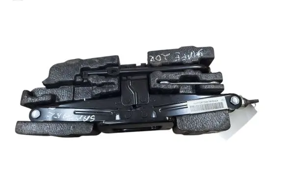 Hyundai Santa Fe Lift Jack 