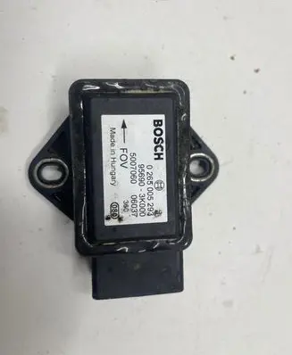 Hyundai Sonata ESP acceleration yaw rate sensor 0265005293