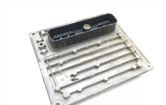 Ford Fiesta Engine control unit/module 6S61-12A650-HC 3CNC J38AC