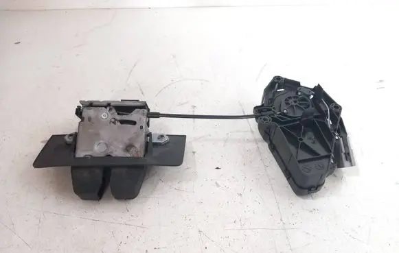 Volvo XC60 Tailgate/trunk/boot lock/catch/latch 31299891