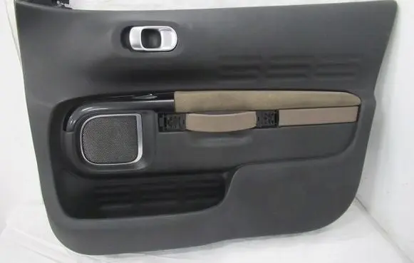 Citroen C4 Cactus Front door card panel trim 98037158ZD