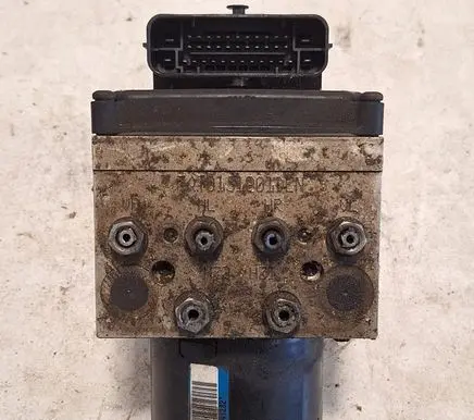 Volkswagen PASSAT B6 ABS Pump 3C0614109 16420501 16420301A
