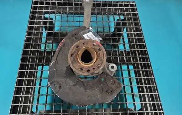 Mercedes-Benz C W205 Front wheel hub spindle knuckle 2052100 IMPRK1479719